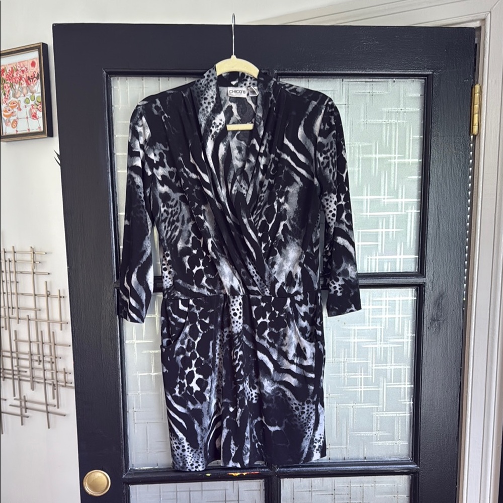 Chico's Black and White Tunic Top with 3/4 Sleeves